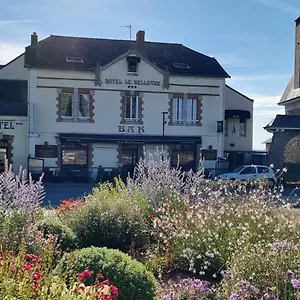 Отель Le Bellevue Guer