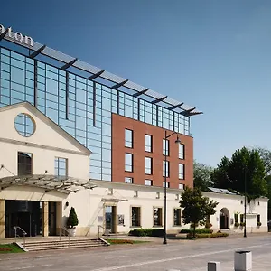 ***** Hotel Sheraton Grand Polska