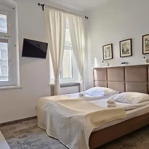 *** Hotel apartamentowy Velvet Polska