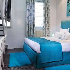 3* Отель Makom Pereire